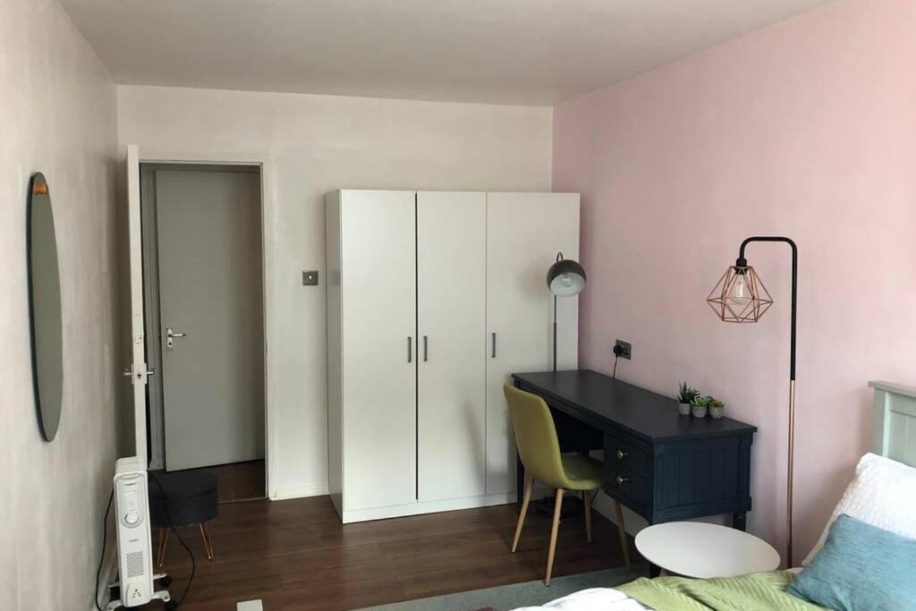 Super Spacious 2 Bedroom Apt 20Mn From Central. London Exterior foto